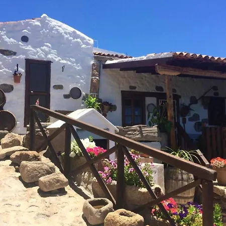 House With One Bedroom In Adeje With Wonderful Sea View Furnished Terrace And Wifi 10 Km From The Beach アデヘ